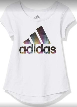 Нова футболка adidas 5 років