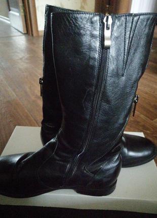 Сапожки вессение. кожа.