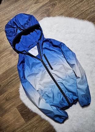 Дитяча курточка вітровка  весняна на 7-8років