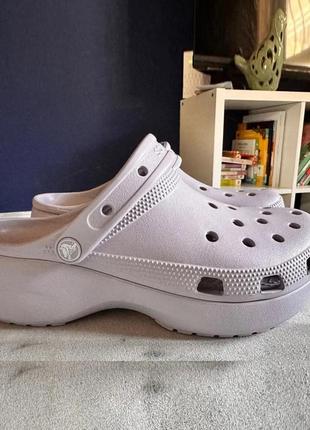Крокс класік платформа лаванда crocs classic platform clog mauve mist