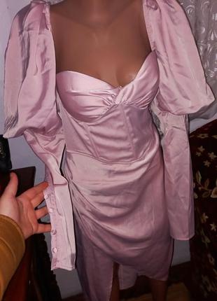 Сукня бредну misspap!
размер на 886 52 полномер.
новая. осталась лишь такая