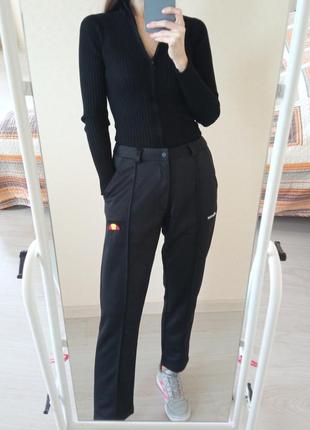 Спортивные штаны от ellesse