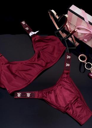 Готовая идея подарка: комплект нижнего белья victoria's secret. виктория сикрет