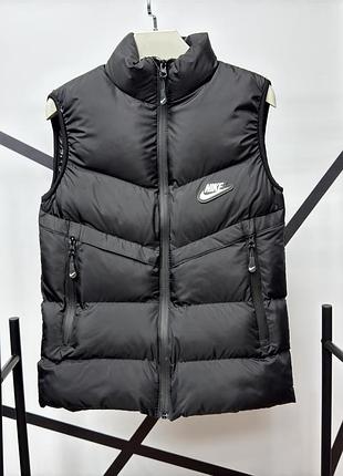 Дитяча- підліткова жилетка nike storm р 13-14 років