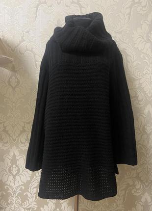 Черный удлиненный свитер с шерстью