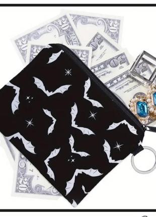 Маленький готический кошелек с летучими мышками