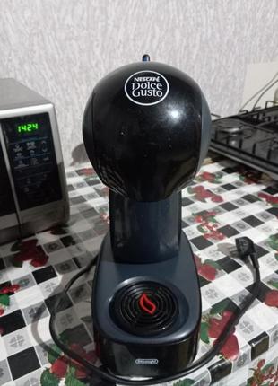 Кавоварка dolce gusto
