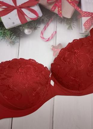 Бюстгальтер