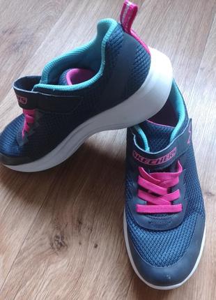 Кроссовки sketchers 37 р. 23.5 см