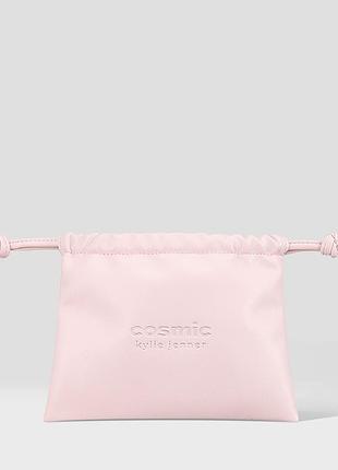 Нова косметичка kylie jenner