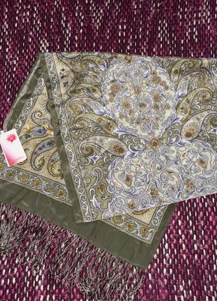 Шарф тонкий новый