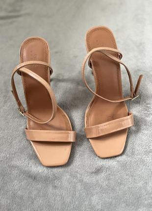 Босоножки asos