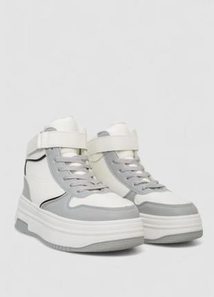 Кросівки жіночі зимові на хутрі, колір біло-сірий, 248ram04-86