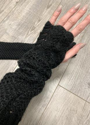 Женские вязаные митенки