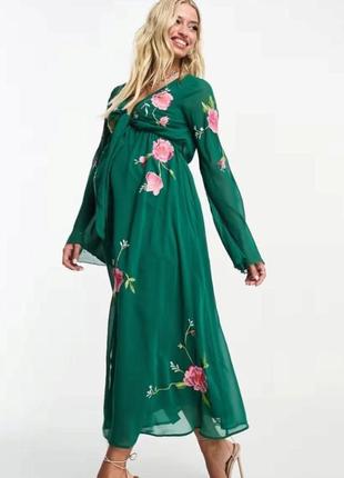 Длинное зеленое шифоновое платье с вышивкой для будущих мам asos