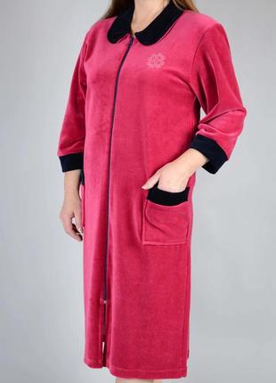 Жіночий велюровий халат