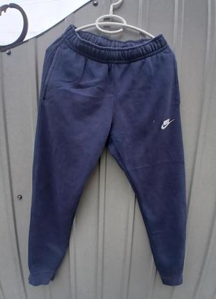 Мужские спортивные штаны nike.