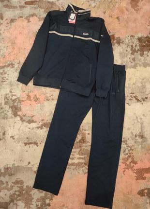 Костюм спортивный прогулочный турция