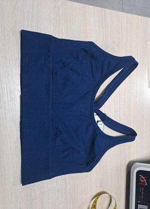 Топ спортивный