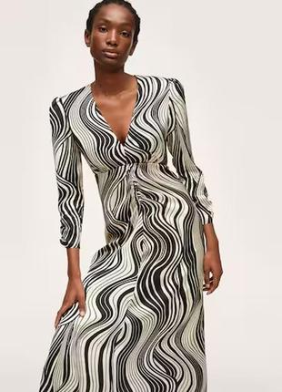 Сукня вечірня