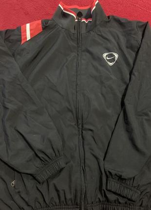 Куртка-ветровка nike