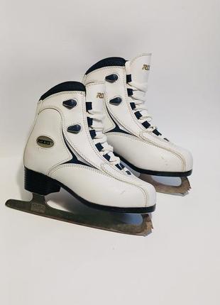 Коньки roces для фигурного катания