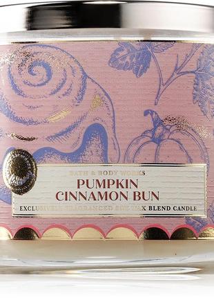 Свічка bath&body works pumpkin cinnamon bun (3 гніти)