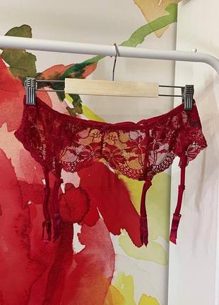 Пояс для чулок кружевной красный florence&fred размер 16