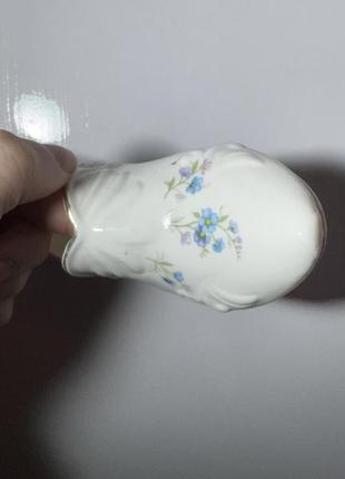 Фарфорова туфелька