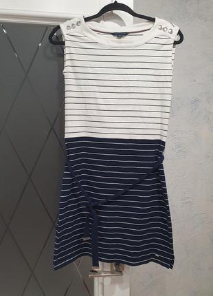 Стильна коротка сукня морячка в смужку ruffle hilfiger