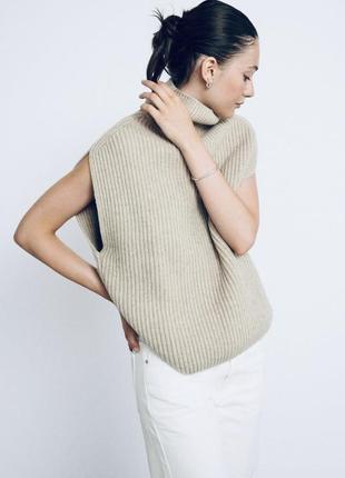 Вовняна в'язана жилетка ffc