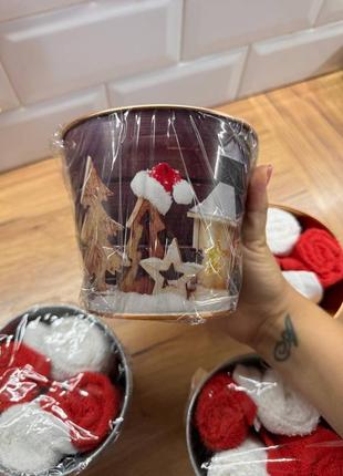 Коробка металлическая с ружьями кухонными на подарок, коробка с полотенцами с новогодним принтом