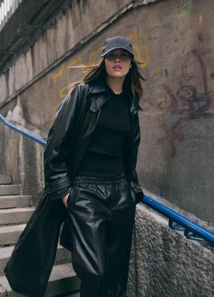 Кожаные брюки zara