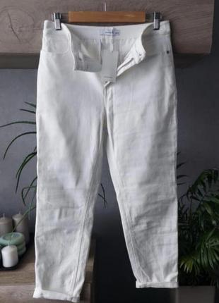 Джинсы с высокой посадкой mom fit