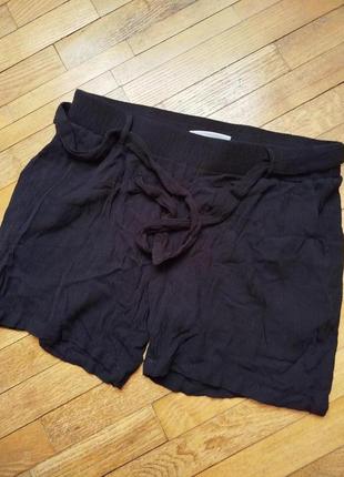 Шорты фирмы janina