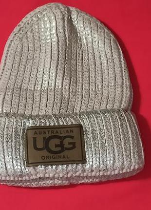 Ugg шапка женская теплая с напылением новая