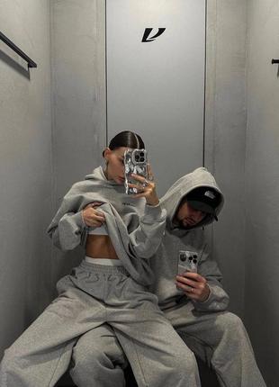 Спортивный костюм2 фото