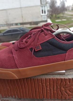 Комфортні брендові кеди dc shoes tonik