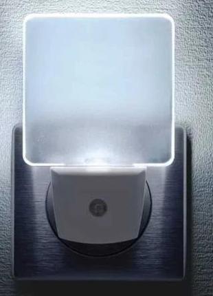 Світлодіодний бра