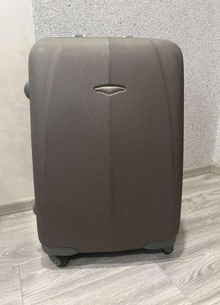 Валіза середнього розміру airtex