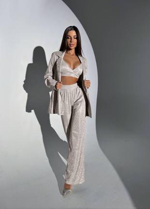 Брючный костюм женский нарядный новогодний на новый год блестящий люрексовый базовый серый...