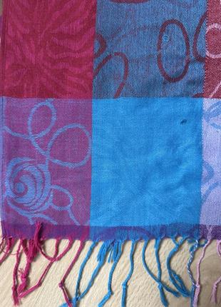 Яркий шарф 2