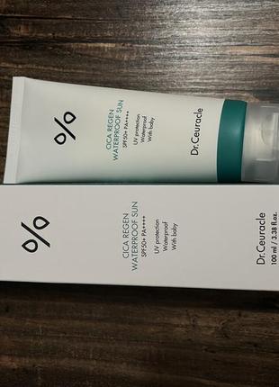 Водостійкий сонцезахисний крем з центелою азіатською spf50+ pa++++ dr.ceuracle cica regen waterproof sun,100 мл