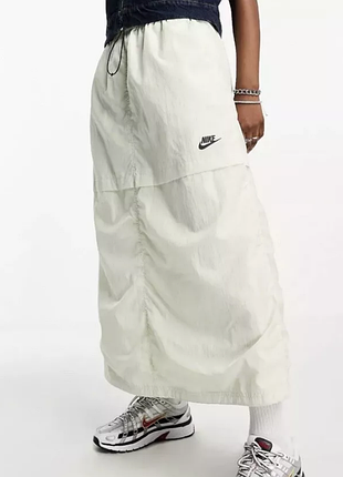Новая длинная спортивная юбка nike sport utility