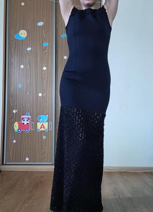 Длинное женское платье