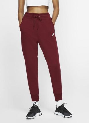 Женские спортивные штаны leopard nike sportswear tech fleece