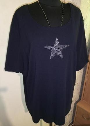 Натуральна синя трикотажна блуза-футболка зі стразами великого розміру