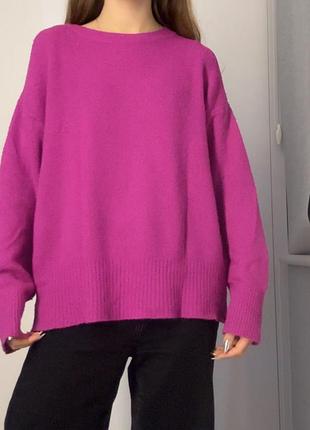 Фіолетовий рожевий светр