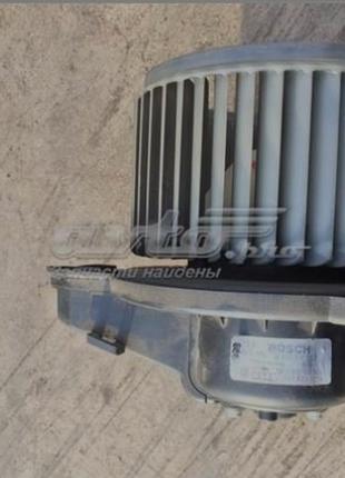 Моторчик обогревателя audi a6c5 2.5tdi 4b1820021