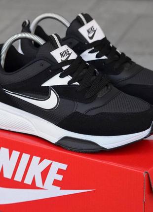 Кросівки nike tickets